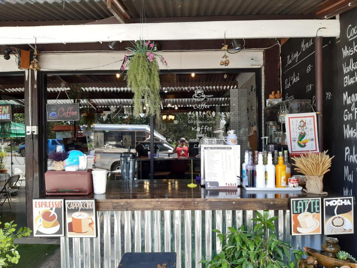 Resting Place Hostel Mueang Kao Exterior photo
